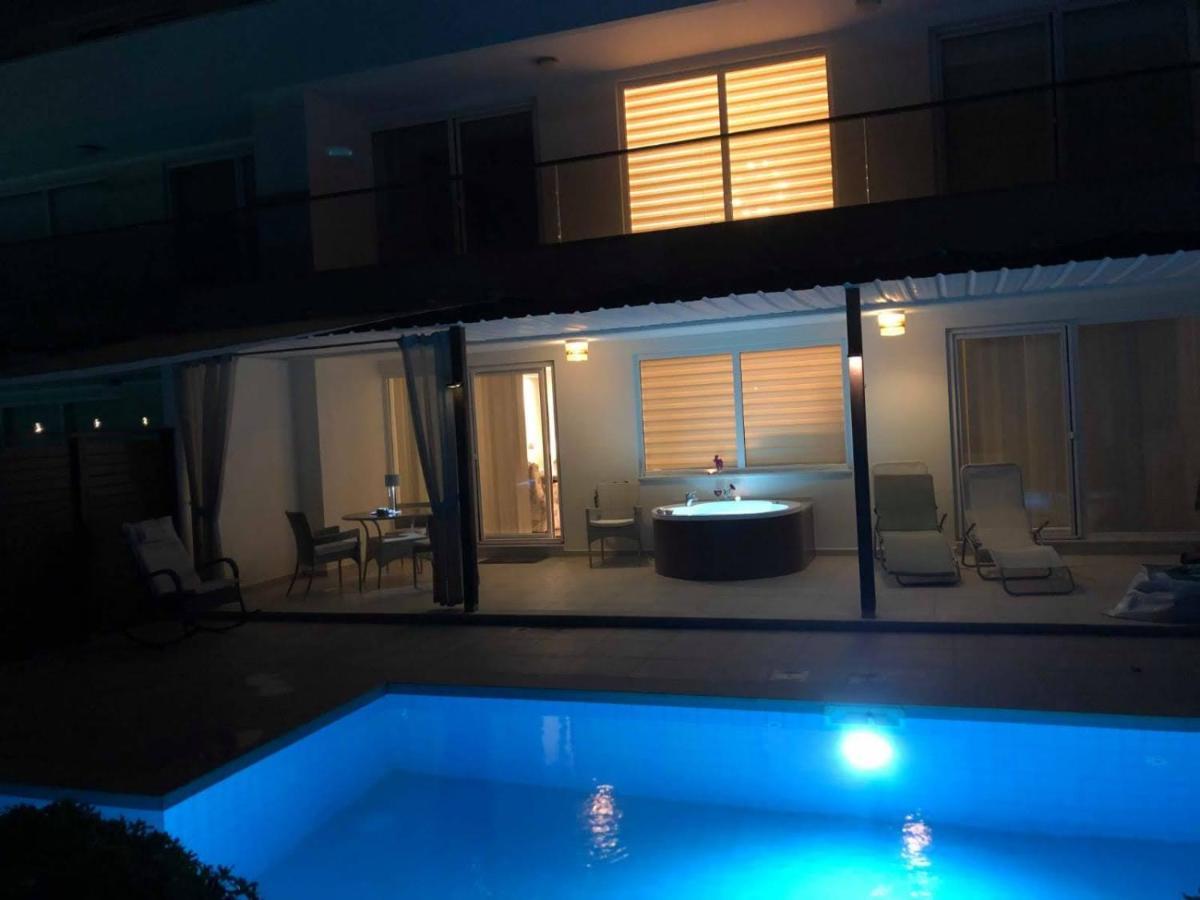 Babylon Luxury Villa With Private Pool And Indoor Heated Pool Side Esterno foto